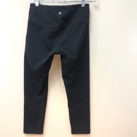 Yogalicious black capri legging xs - Picture 3 of 5